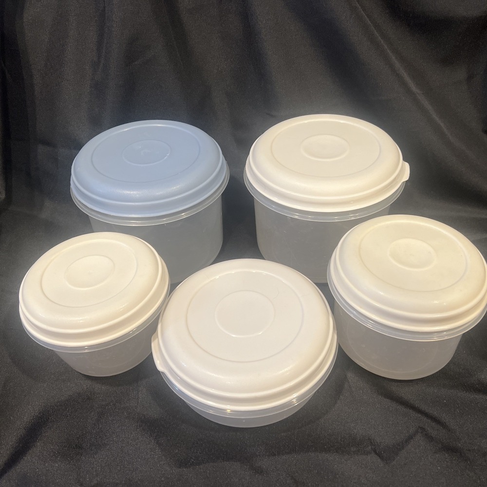 Lot Of 5 Vintage Rubbermaid Servin' Saver Round Storage Containers‎ - 8,8,7,2,1
